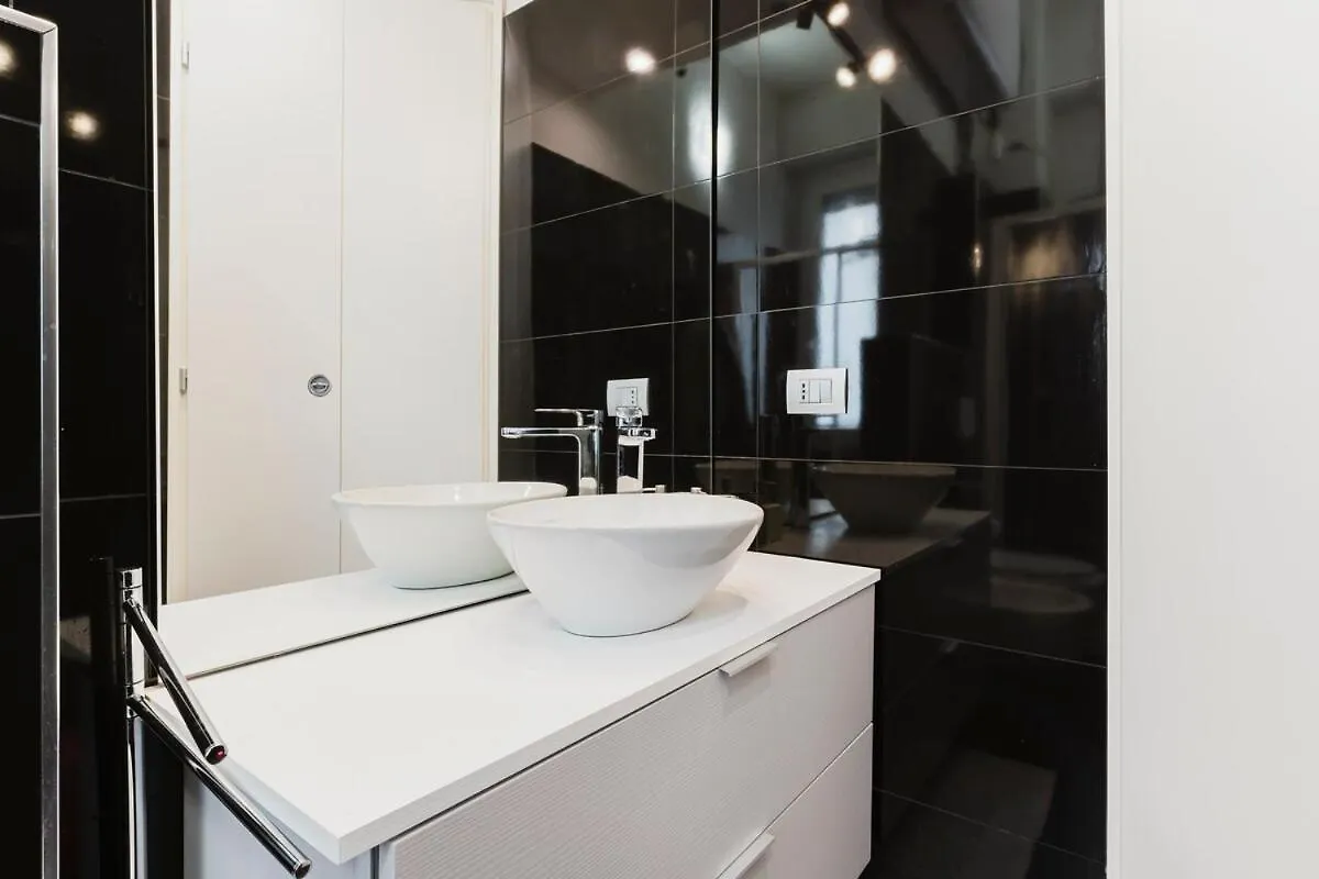 Elegant And Comfortable Mini Studio Milan Italy