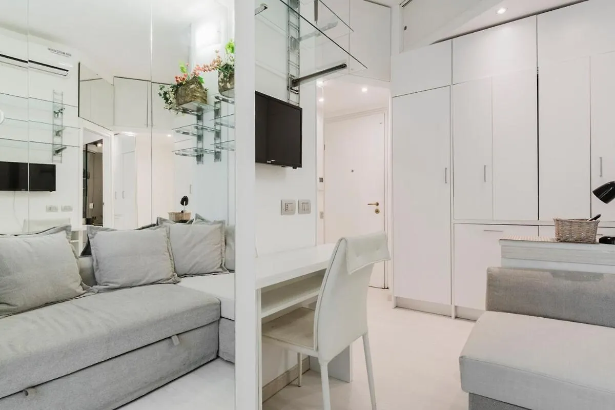 Apartment Elegant And Comfortable Mini Studio Milan Italy